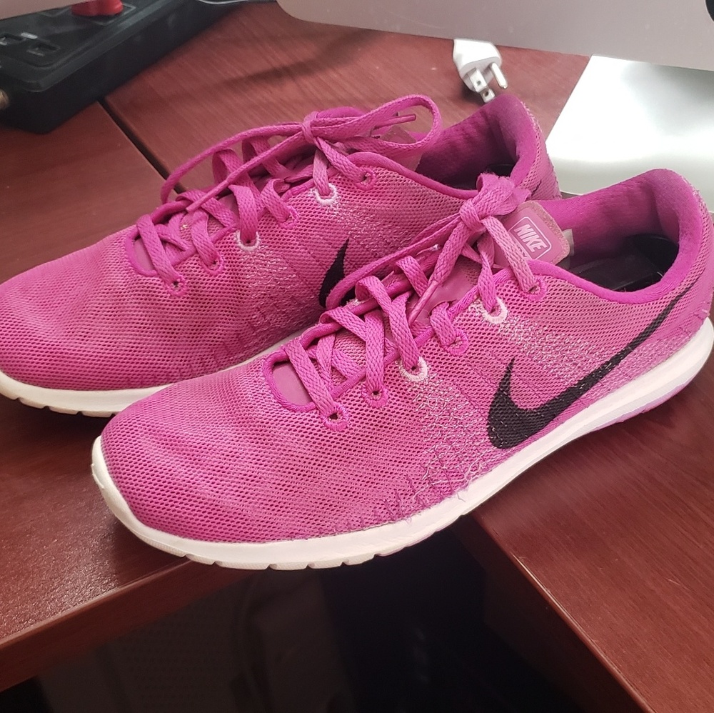 Nike WMNS Flex Fury